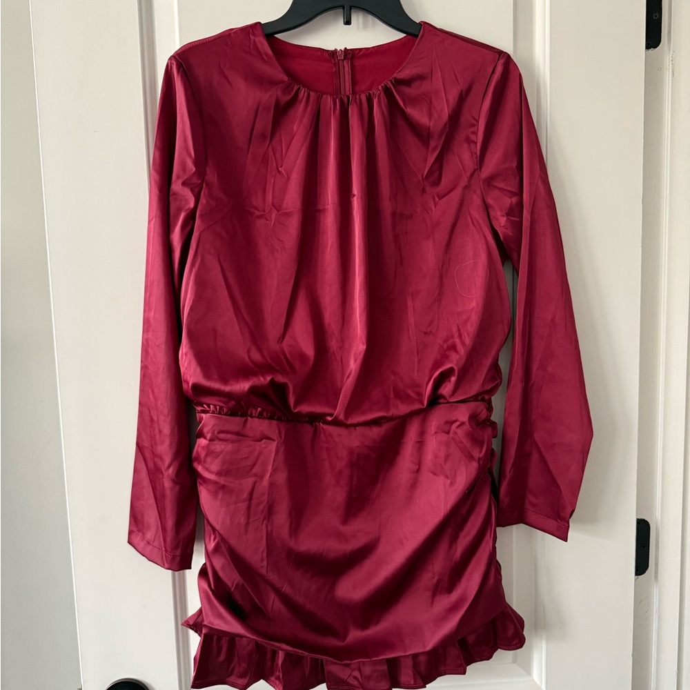 Elegant Red Long Sleeve Dress